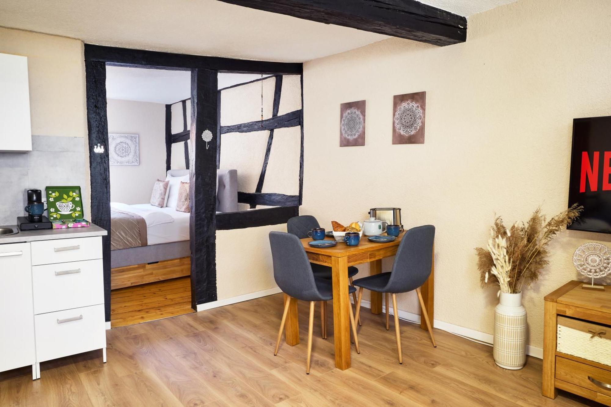Hygge-Flats - Zentral Fuer 2-4 Personen, Wlan Appartement Heppenheim  Buitenkant foto