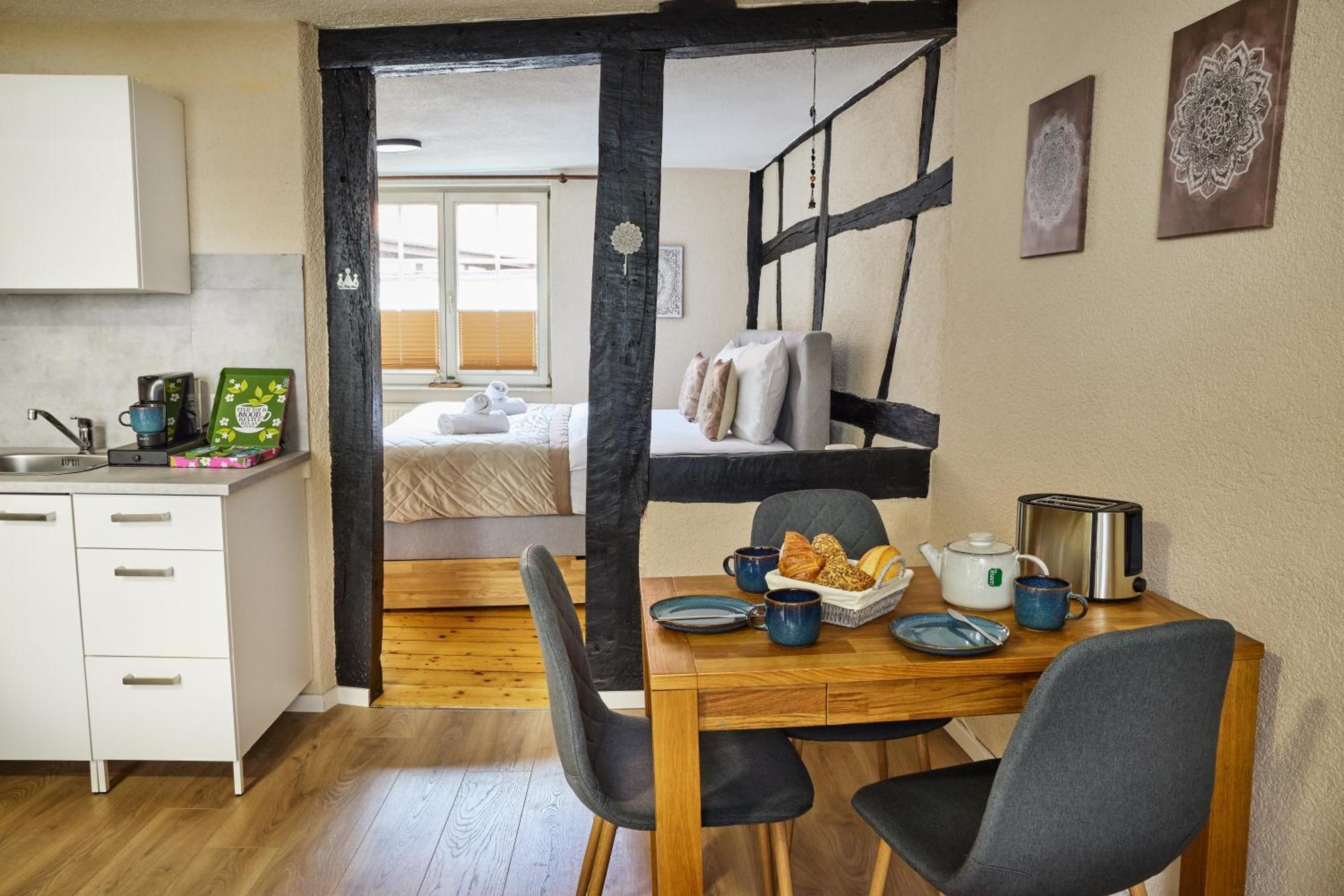 Hygge-Flats - Zentral Fuer 2-4 Personen, Wlan Appartement Heppenheim  Buitenkant foto